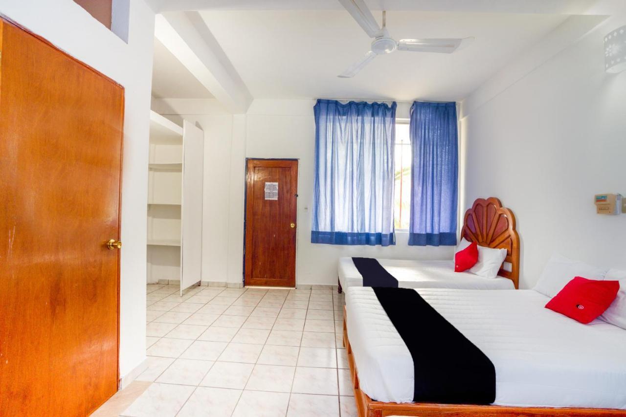 Hotel Adelita Zihuatanejo Eksteriør billede