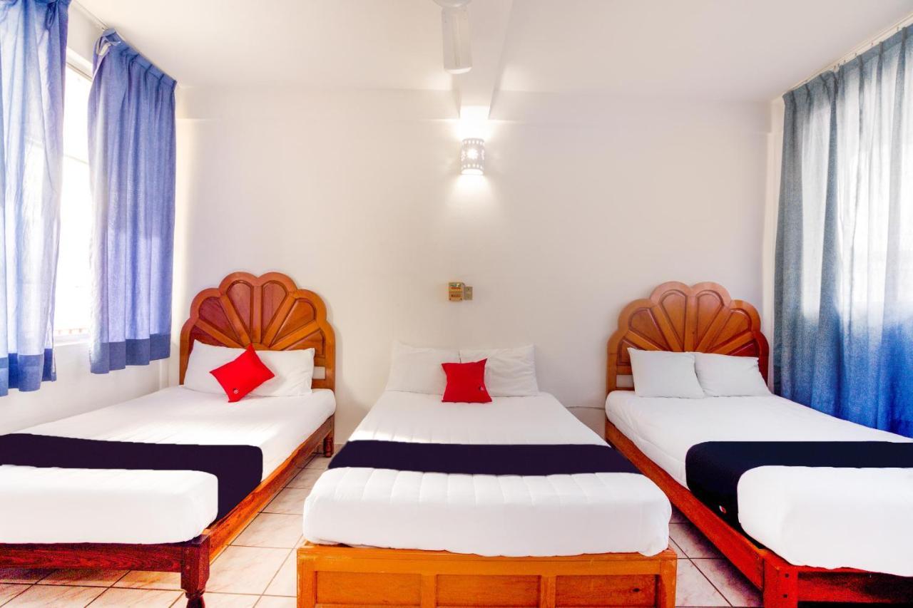 Hotel Adelita Zihuatanejo Eksteriør billede