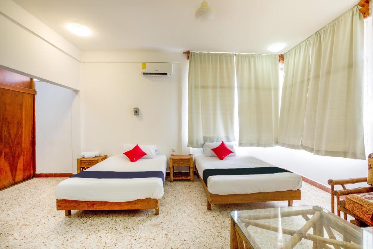 Hotel Adelita Zihuatanejo Eksteriør billede